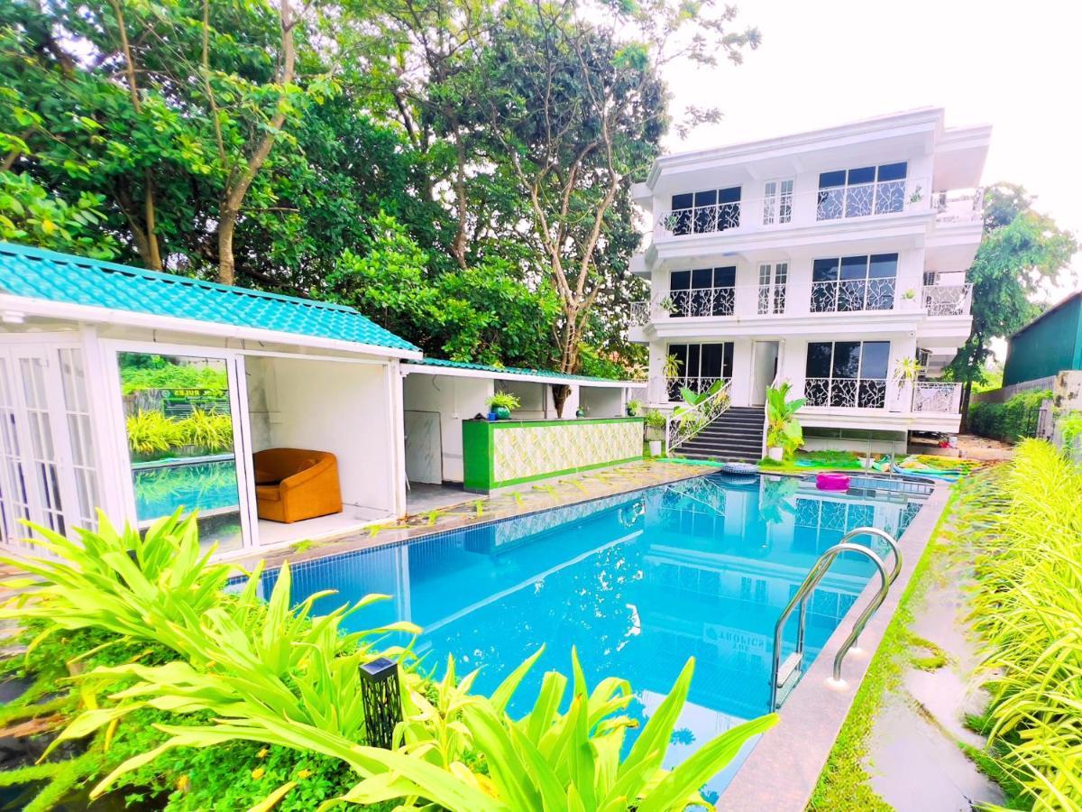 The Mayfield Resort, Vagator Anjuna Exterior foto
