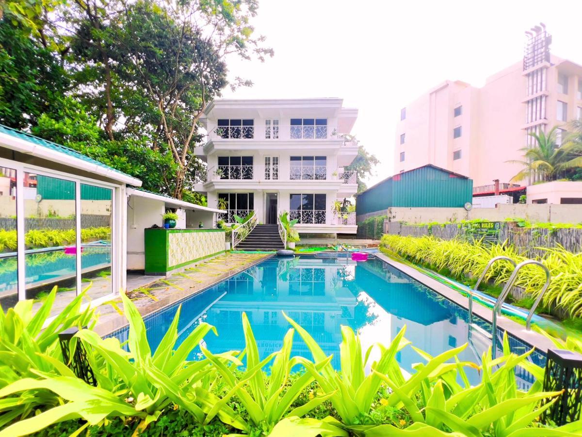 The Mayfield Resort, Vagator Anjuna Exterior foto