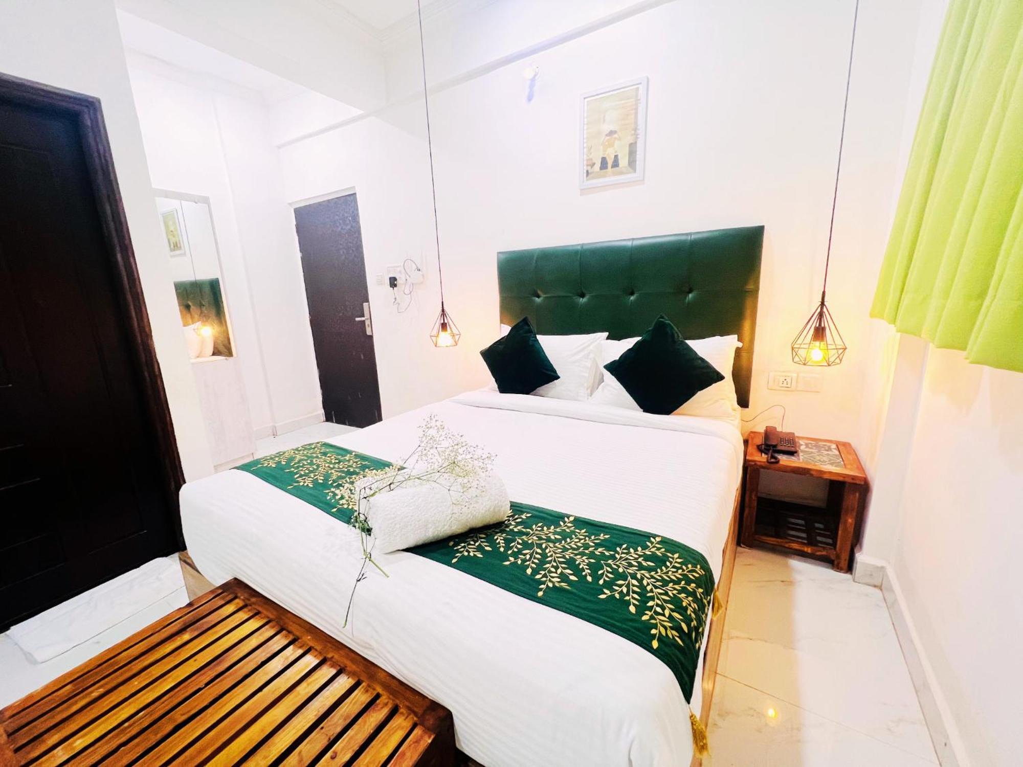 The Mayfield Resort, Vagator Anjuna Exterior foto