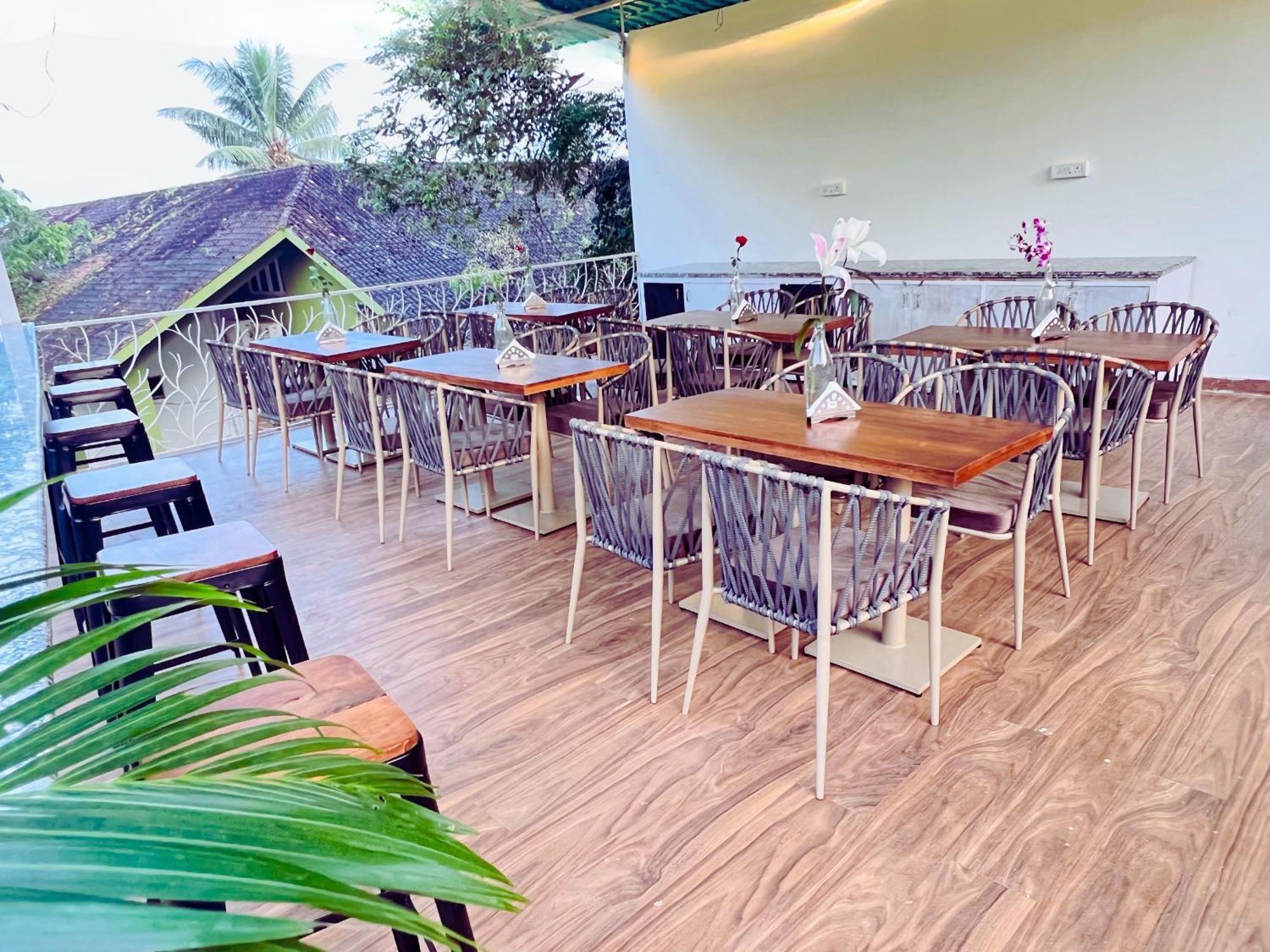 The Mayfield Resort, Vagator Anjuna Exterior foto